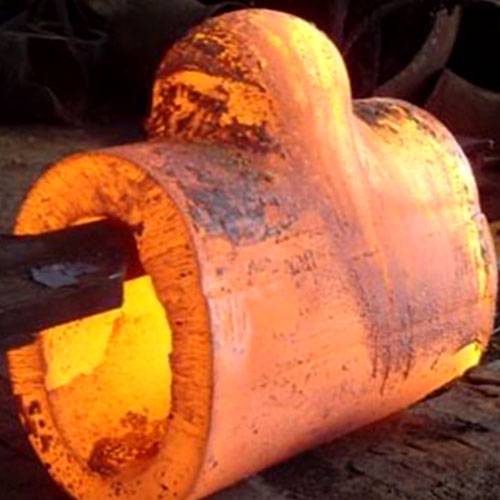 Manufacturing of Pipe Tee in Factory