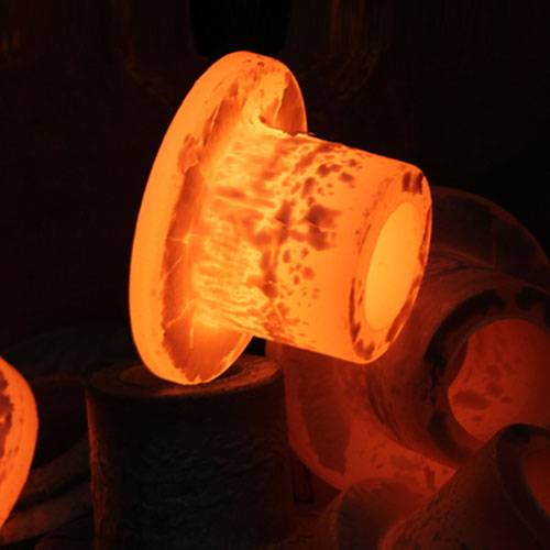 Manufacturing of Butt weld Lap Joint Stub End in Factory
