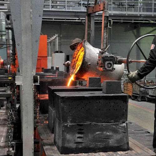 Manufacturing of Pipe Cross in Factory