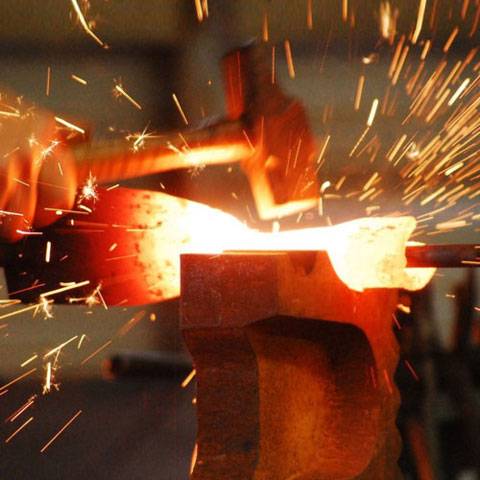 Manufacturing of Pipe Nipple in Factory